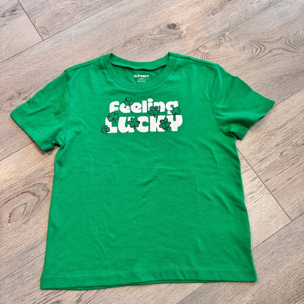Old‎ Navy St Patricks Day Shirt Feeling Lucky Green Kids Boys Size Small 6-7
